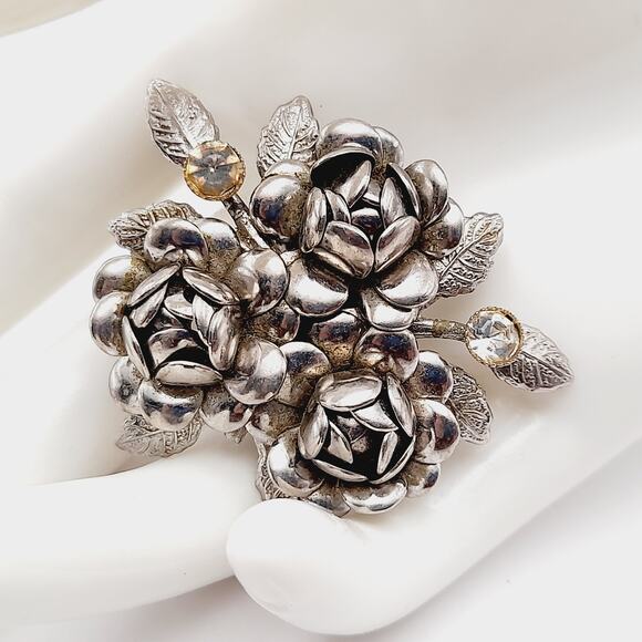 Vintage 1940s 1950s Silver Tone Three Roses Pendant Brooch - Picture 1 of 7